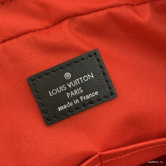WIS UTILITY BAG VUITTON LOUIS BUSINESS 0728